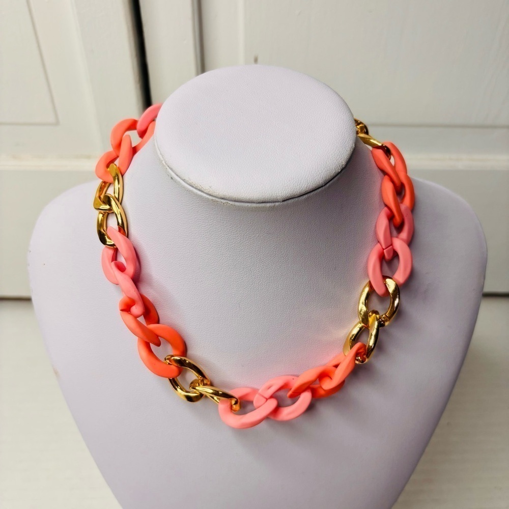 New ADORNIA Pink Curb Chain Necklace - Picture 3 of 8